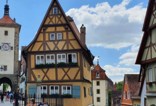 德国慕尼黑-罗滕堡-克林根托塔-可定制【中文专车-悦享旅程】【上市旅行社，实力雄厚，服务规范可靠，为您带来更安心、更优质的服务体验。】