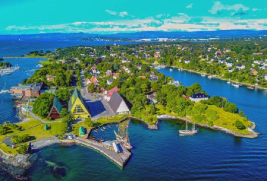 挪威+维格兰雕塑公园+奥斯陆市政厅+奥斯陆主教座堂一日游【精品包车，私享空间，上门接送，轻松出行】