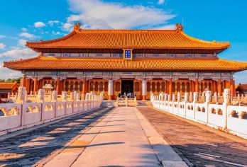 北京天安门广场+故宫含珍宝馆【英文团讲解+门票】【导游全程随行，随时解答疑问，深入交流，深度了解中国文化】