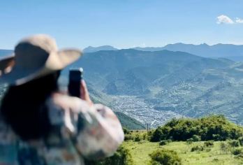 松潘骑马体验【藏族村寨 观赏奇石 骑马漫游】