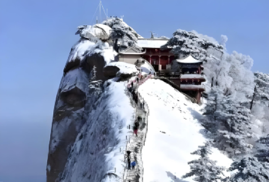 华山一日游｜上门接送 | 赠登山三宝【[赠登山三宝：矿泉水、登山手套、祈福丝带]】