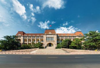 【优选】南京总统府90分钟人工讲解·含耳麦【高品质1.5小时人工讲解/配耳麦】