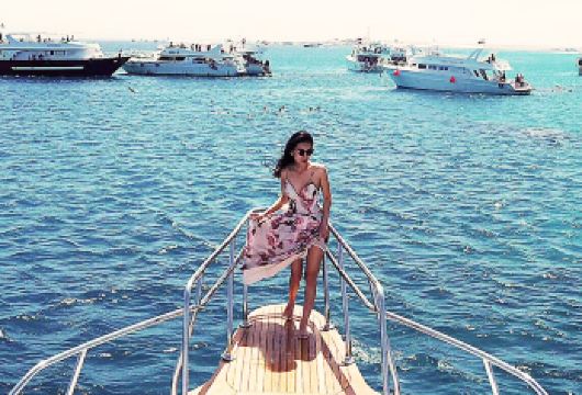 埃及红海潜水 红海出海一日游一日两项 梦幻出海+市区游【[一日两项]一半海水一半市区，美景和当地文化一同感受】