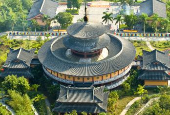 【纯玩海口】海瑞+文笔峰+电影公社+火山口+骑楼老街+午餐【漫游海口一日，邂逅椰城风光与人文风情】