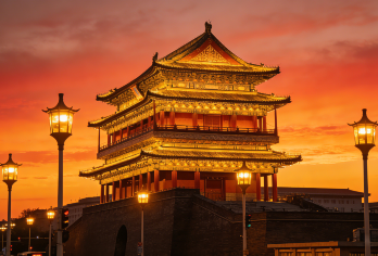 铛铛车游北京中轴线+车观天安门广场钟鼓楼【流水发车·申遗线】【[申遗成功路线·北京中轴线]沿途全是北京必打卡景点， 探寻北京深厚的历史底蕴】