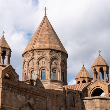 霍尔维拉普、埃奇米阿津、兹瓦尔特诺茨（联合国教科文组织遗址）