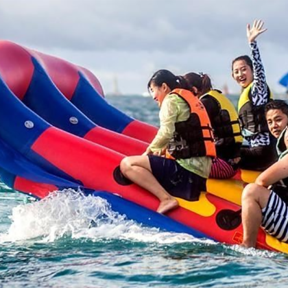 乌海湖穿沙公路拉僧庙一日游