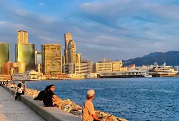 香港金紫荆广场+维港风情【5小时包车+向导，可自定义行程】【可自定义行程，时间自由灵活，点对点直达，告别换乘苦恼】