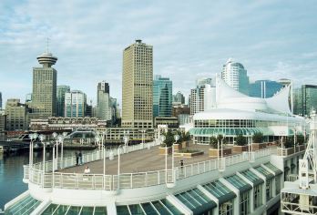 加拿大温哥华都市与自然多元体验一日游【专属司导10H服务】【加拿大专业司导，可定多日，团建，商务出行，可全程私家定制（各类门票可以代订）详情请私客服發發】