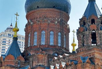 哈尔滨欧陆风情+百年历史风情（打卡核心地标）包车一日活动【地标全覆盖：圣索菲亚教堂+中央大街+防洪纪念塔，一次打卡哈尔滨具代表性的欧式与中式历史建筑】