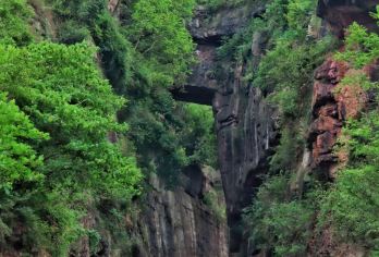 南京天生桥景区+南京夫子庙+新街口包车一日游可英文服务【提供多语种服务、全程专车接送、热门景点门票代订一站式旅行服务】