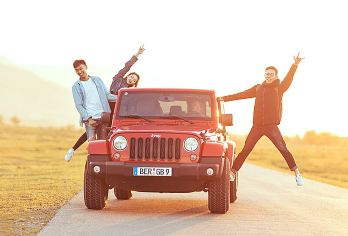 贵州黄果树瀑布一日游【高端豪华团+酒店上门接+独立包团】【[大巴拼团]酒店上门接+导游服务+价格实惠】