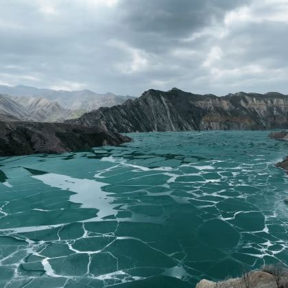 新疆昌吉回族自治州S101百里丹霞观景台+肯斯瓦特景区一日游