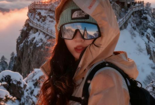 【4人精品纯玩小团】老君山一日游商务车型/上门接送/直达索道【[品质保障]纯玩品质，两人成团，四人封顶可享私密舒适，】