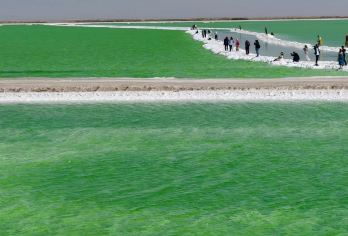 察尔汗盐湖+水上雅丹+雅丹地貌群一日游【 多套餐可选】【低价大巴团，限时大额券特惠来袭~】