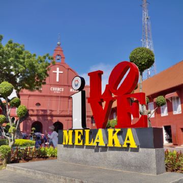 吉隆坡马六甲+粉红清真寺 + 荷兰红屋+马六甲海峡一日游