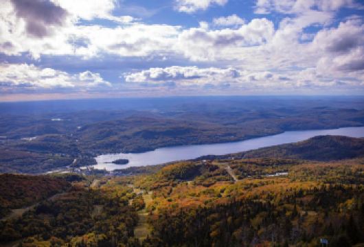 蒙特利尔北岸赏枫度假专线一日游【专属司导10H服务】【加拿大专业司导，可定多日，团建，商务出行，可全程私家定制（各类门票可以代订）详情请私客服發發】