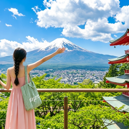 富士山季节限定一日游·河口湖·山中湖·罗森·日川时计店