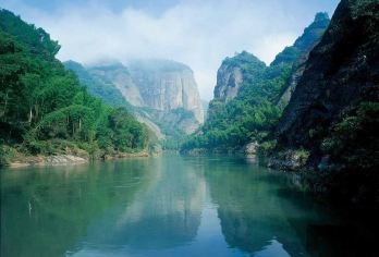 桂林资源油榨坪公堂+天门山一日游【桂林红色旅游专线】【红军长征历史地标】