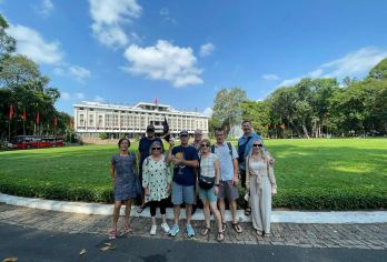 胡志明市之旅【上午：独立宫、战争遗迹博物馆、巴黎圣母院、市邮局。】