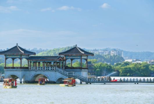 私家小团上门接送|惠州西湖+东坡祠+罗浮山风景名胜区一日游【私家旅行：一单一团，不拼客，专属旅行; 品质服务：5座/7座车上门接送，专职司机护航】