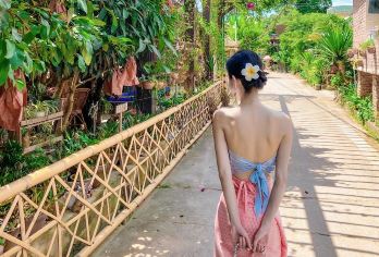 【皇家御园+田园牧歌】曼听御花园 + 曼远村6人小团一日游【亲子优选·小团专享，带娃穿傣装，游御花园，探访《向往的生活》！ 趣味互动，行程轻松，拒绝拥挤】