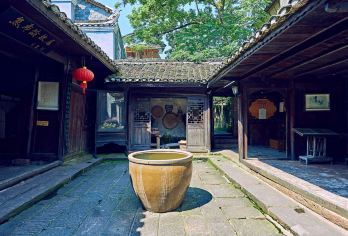 凤凰古城猩咖说含湘见沱江古城联票门票拼团大咖2H精讲【[自由选择]独立成团服务一对一，品质有保障】