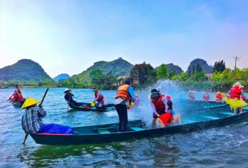 文山普者黑景区一日游【含柳叶小舟+三生三世取景地+仙人洞村】【[轻松游玩]6人小团轻奢纯玩，全程带玩慢游田园，高铁站免费接送】