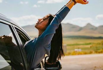 伊春【定制包车】酒店代定/设计行程/多种车型选择及专属服务【[灵活自由）可以根据个人或团队的行程需求灵活安排出发时间和路线，无需受限于公共交通的时间表和路线限制】