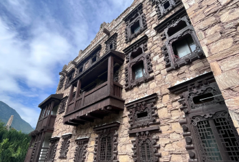 中国古羌城一日游&纯包车&纯玩&可上门接送&一单一团【[优势亮点]私家团、ViP一单一团，不拼车，不拼人，专车专用，属于专属空间。】