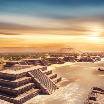 【中文包车】日月金字塔+三种文化广场+瓜达露佩圣母圣殿一日游