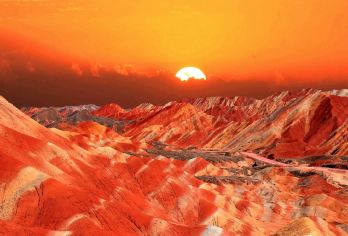 张掖七彩丹霞半日游【保证服务质量、绝无任何套路! 超长时停留看日落。不催促，想怎么玩随您。】