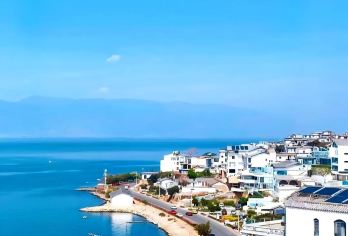 大理环洱海一日游【经典大巴团•赠洱海生态廊道骑行•含中餐】【轻奢环洱海：喜洲、双廊、S湾骑行、圣托里尼，360°全景环洱海】