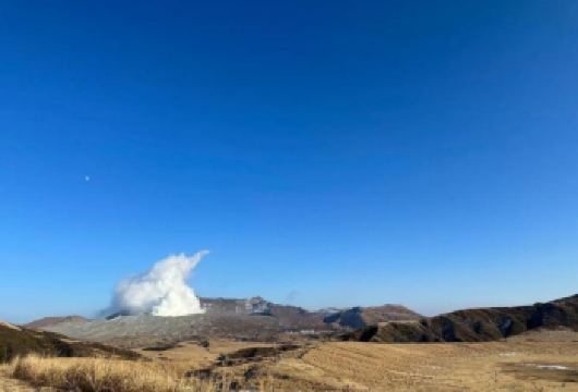 日本九州-熊本往返-阿苏山-草千里-高千穂峡 领略活火山风采【专业行程定制，精选热门景点，高效游玩不走回头路，贴心服务保障，轻松】