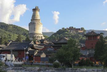 2-8人拼车游-五台山直通车【[高端服务]太原市区环内上门接送-直达景区精华寺庙】