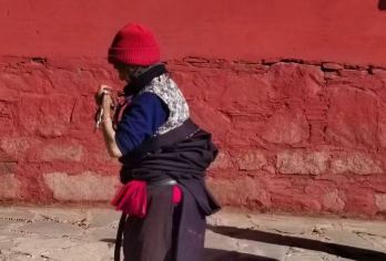 兰州甘南＋拉卜楞寺＋桑科草原＋甘加秘境一日游【配备无人机航拍，桑科草原骑马射箭献哈达 配备氧气无惧高反。】