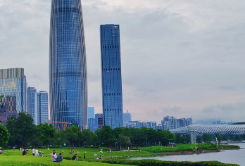 深圳外语导游英语法语西语俄语翻译宝安国际机场专车接机/送机【深圳市区酒店/市区景区-深圳宝安机场】