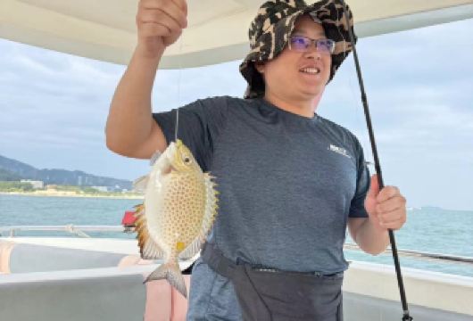 深圳较场尾不限时海钓 定点海钓 提供鱼饵渔具 收获皆可带走【纯玩海钓无二次收费 收获都可以带走】