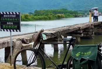 揭阳私人包车一日游｜上门接送丨《给阿嬷的情书》取景地 丨古村【电影同款千年古迹，沉浸式感受潮汕侨乡岁月温情，尝地道潮汕小吃，满满潮汕市井烟火气】