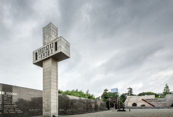 南京总统府+江东门纪念馆+夫子庙+大报恩寺+中山陵一日活动【28成人小团（节假日除外）+含门票+专业导游讲解+返程送老门东】