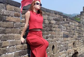 慕田峪长城私人中途停留之旅，配备英语司机【持VIP快速通行证避开慕田峪长城的人潮 探索长城人烟稀少的一段。 在空闲时间，您可以按照自己的节奏探索这面墙。】