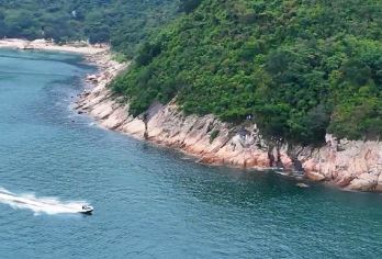 广州出发深圳较场尾大鹏古城桔钓沙杨梅坑鹿嘴山庄1日游-私家团【私家旅行：一单一团，不拼客，专属旅行】