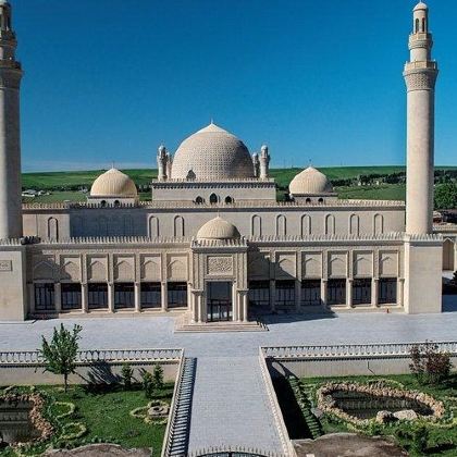 朱玛清真寺+狄日巴巴陵墓+扎尔纳瓦吊桥