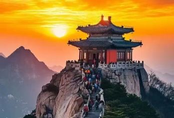 邢台出发夜爬泰山一日游【登临五岳，赏美丽风光】