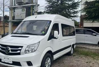 泸沽湖到丽江古城景区直通车7-9座商务车【便利快捷，安全高效】