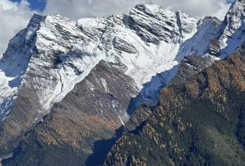 蒙古雪山成都周边一日游【[徒步秘境]“川西小冈仁”的奇旅探险】