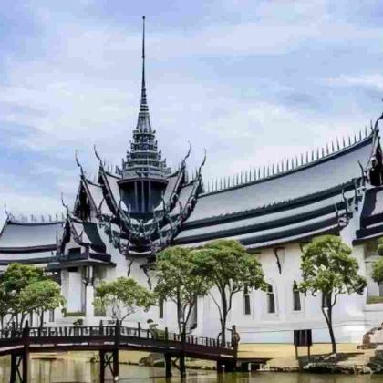 私家包团从曼谷出发：海军射场击+暹罗古城+三头神象一日游