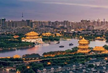 【私家团】西安城墙+大唐芙蓉园+西安千古情+长安十二时辰【[安全]2人起订，一单一团，专车专用，不拼团，让您的旅行省心省力。】