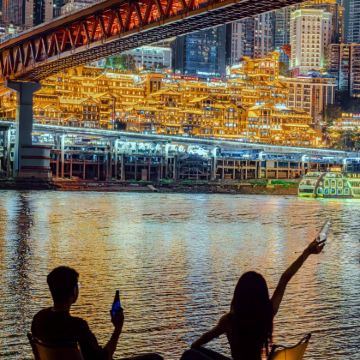 山城重庆·畅玩一日游|含接送·专职导游·空调大巴·大礼堂讲解