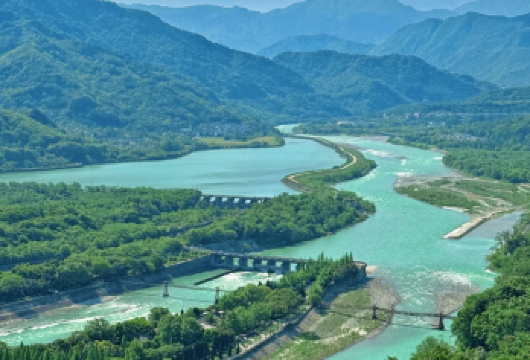 【赠门票·多团型可选】都江堰+青城山一日游·成都往返【[高品质纯玩团]真纯玩不进购物店】